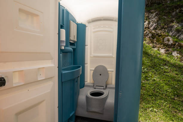 Portable Toilet Options We Offer in Meridian, CO